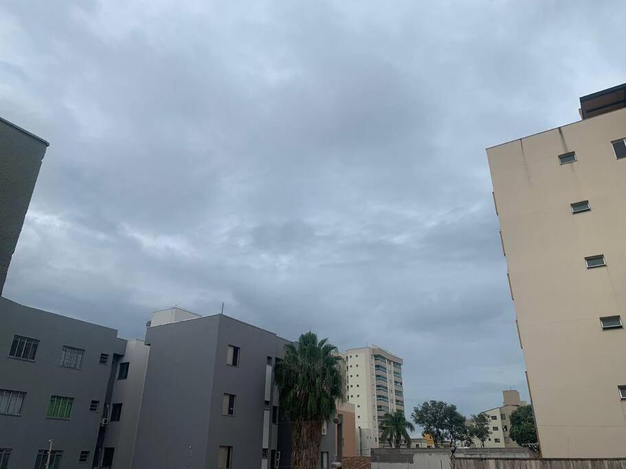 Apartamento Inteiro No Bairro Santa Monica Uberlândia エクステリア 写真